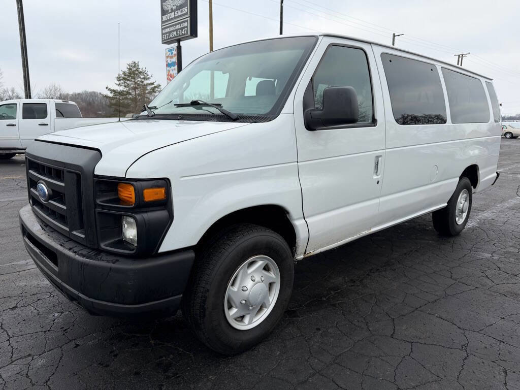 Used 2009 Ford E-350 and Econoline 350 Extended Wagon Super Duty image 1