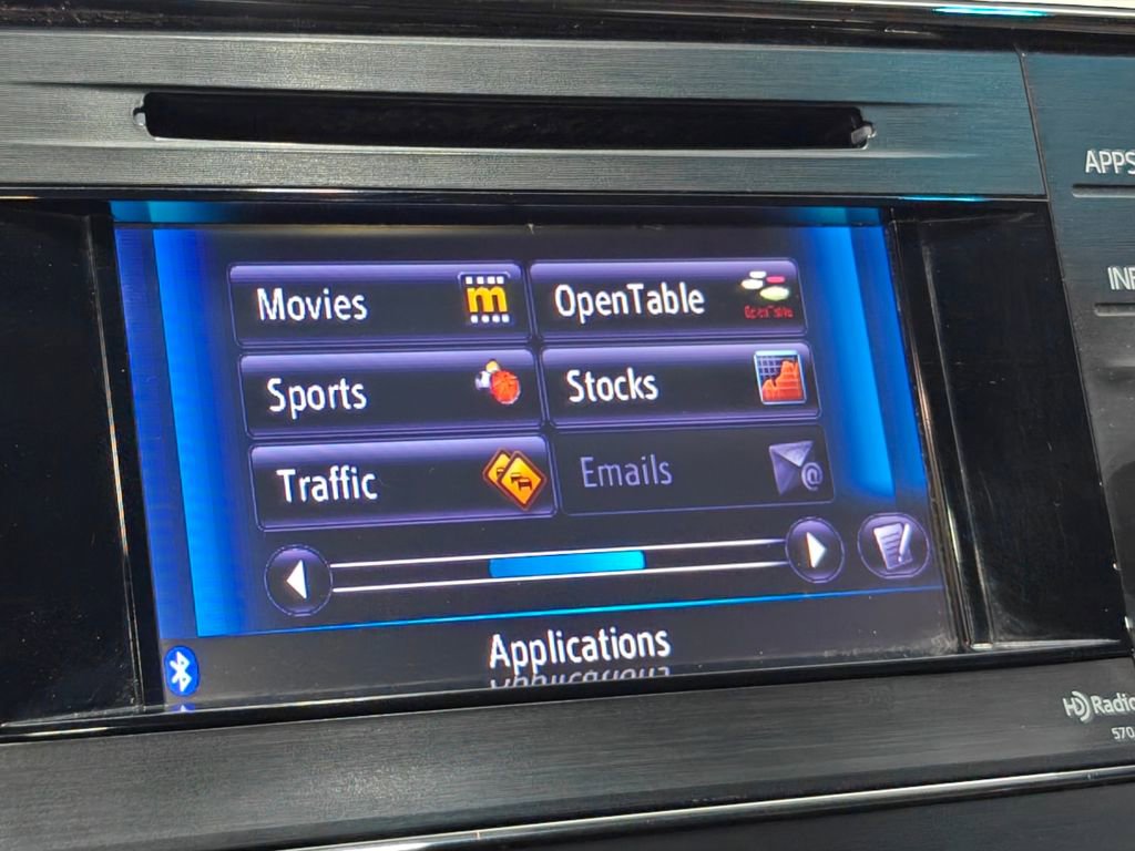 Used 2013 Toyota Avalon XLE Touring image 31