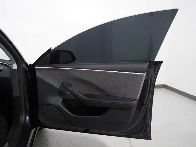 Used 2025 Tesla Model 3 Long Range image 61