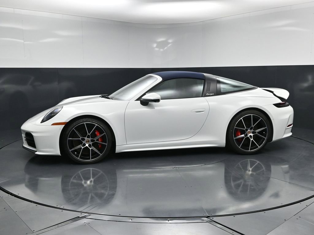 Certified 2026 Porsche 911 Targa 4S AWD/4WD image 2