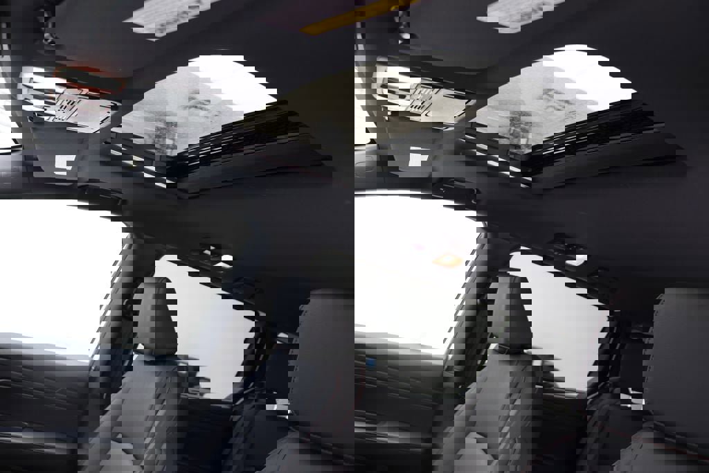 Used 2025 Honda Odyssey Sport-L image 16