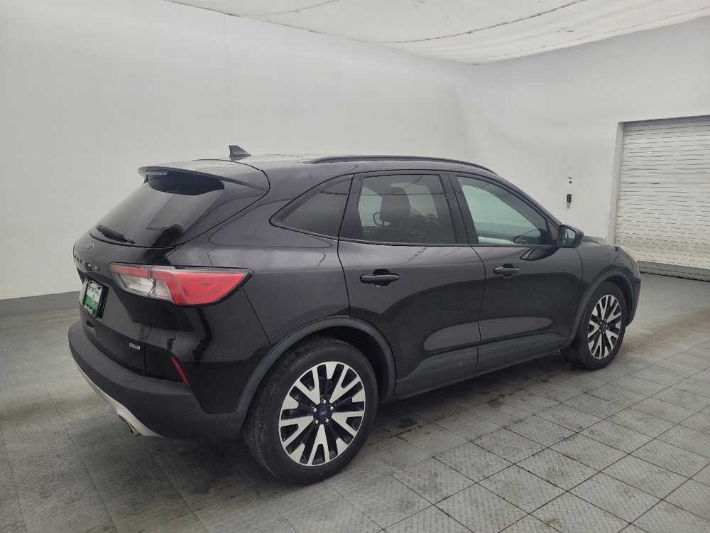 Used 2020 Ford Escape SE Sport image 10