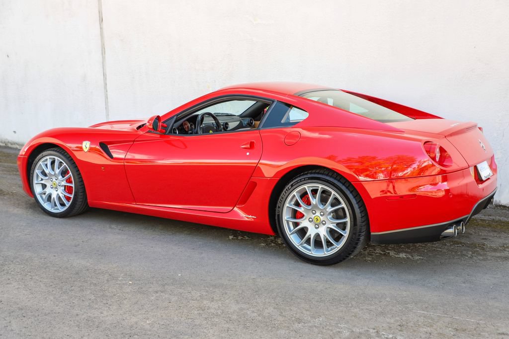 Used 2007 Ferrari 599 GTB Fiorano RWD image 13