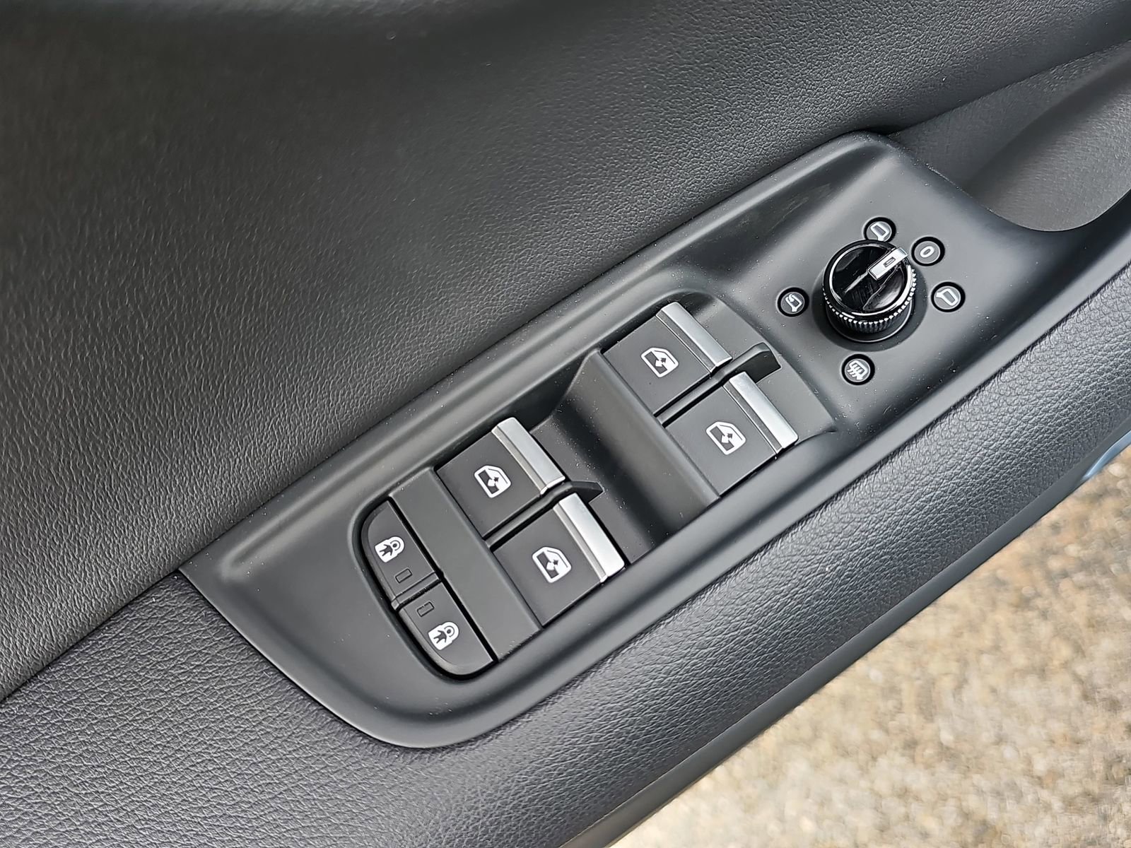 New 2026 Audi Q7 2.0T Premium AWD/4WD image 32