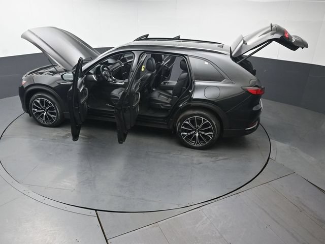 Certified 2025 MAZDA CX-70 Plug-In Hybrid w/ Premium Plus AWD/4WD image 44