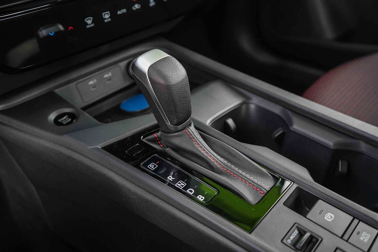 New 2027 Nissan Sentra SR w/ Floor Mat Package FWD image 22