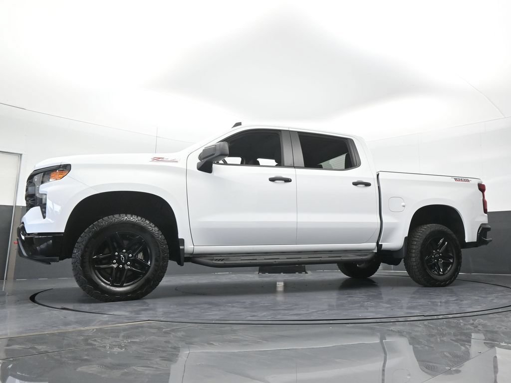 Used 2024 Chevrolet Silverado 1500 Custom Trail Boss AWD/4WD image 61