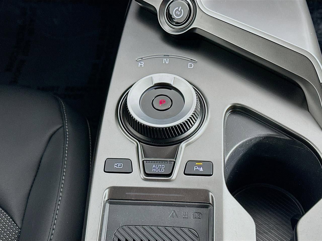 Used 2024 Kia EV6 Light image 17