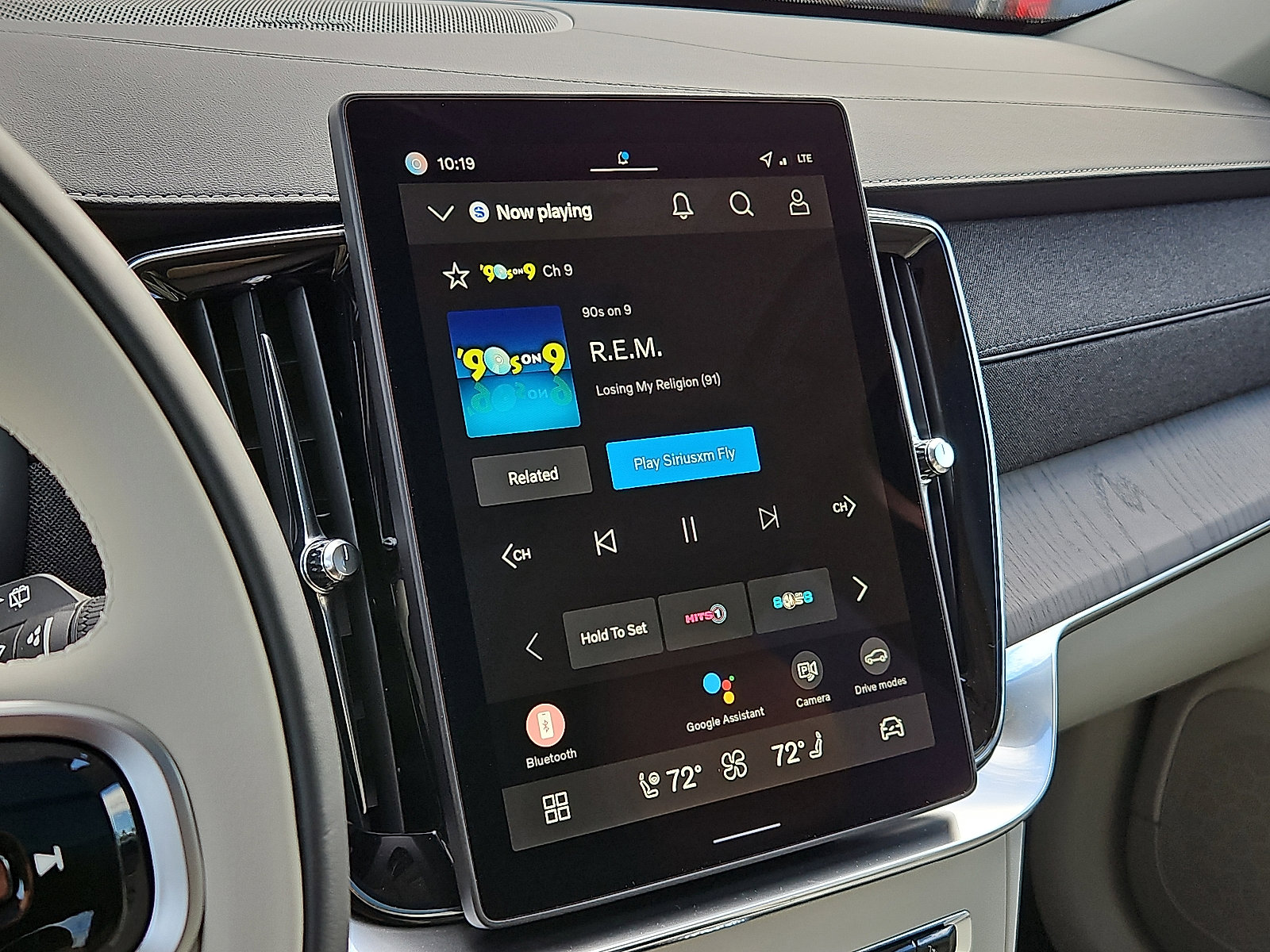 New 2026 Volvo XC90 B6 Ultra image 16