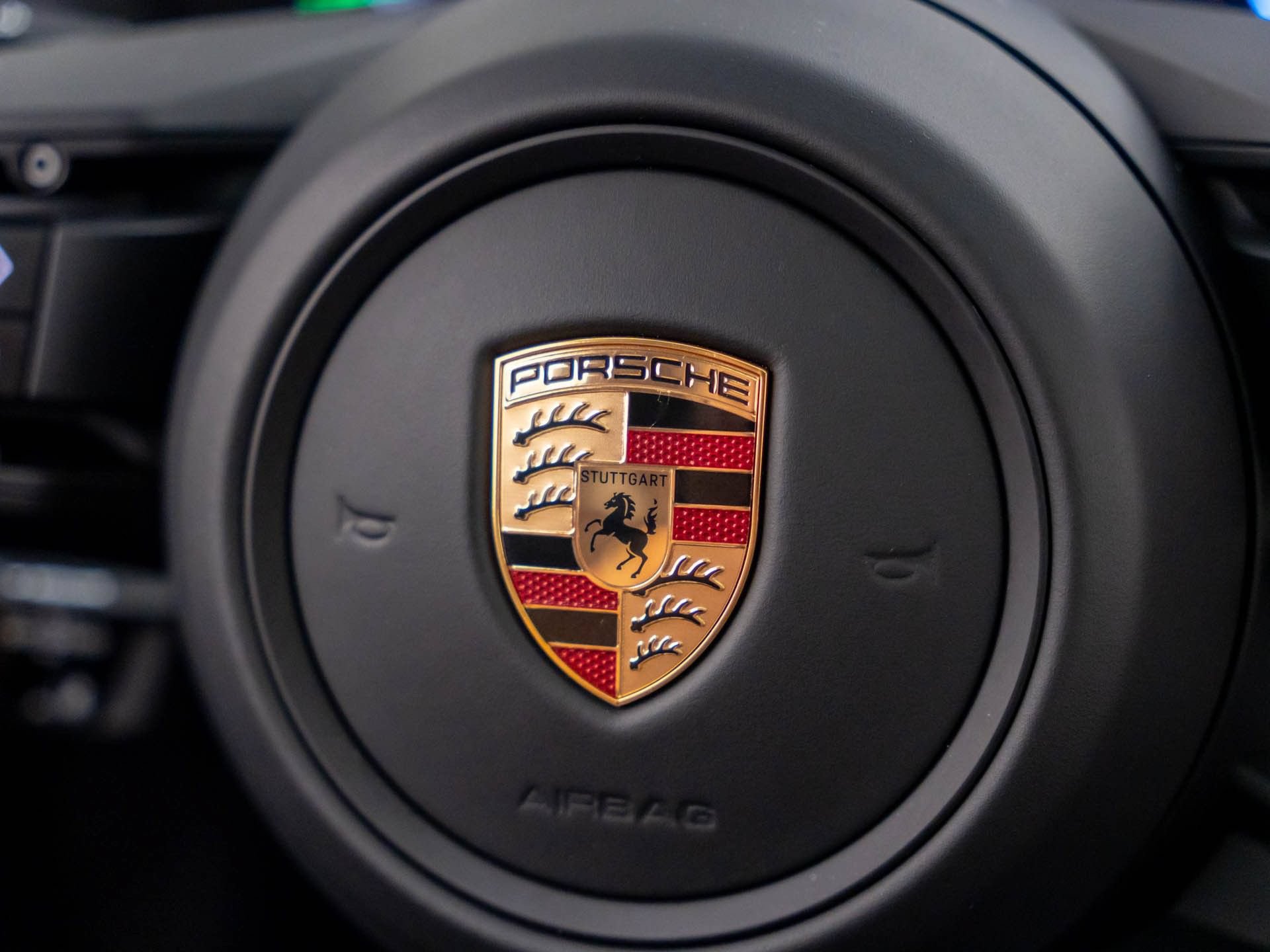 Certified 2025 Porsche 911 Carrera RWD image 24
