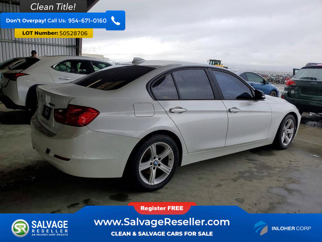 Used 2013 BMW 328i Sedan RWD image 4