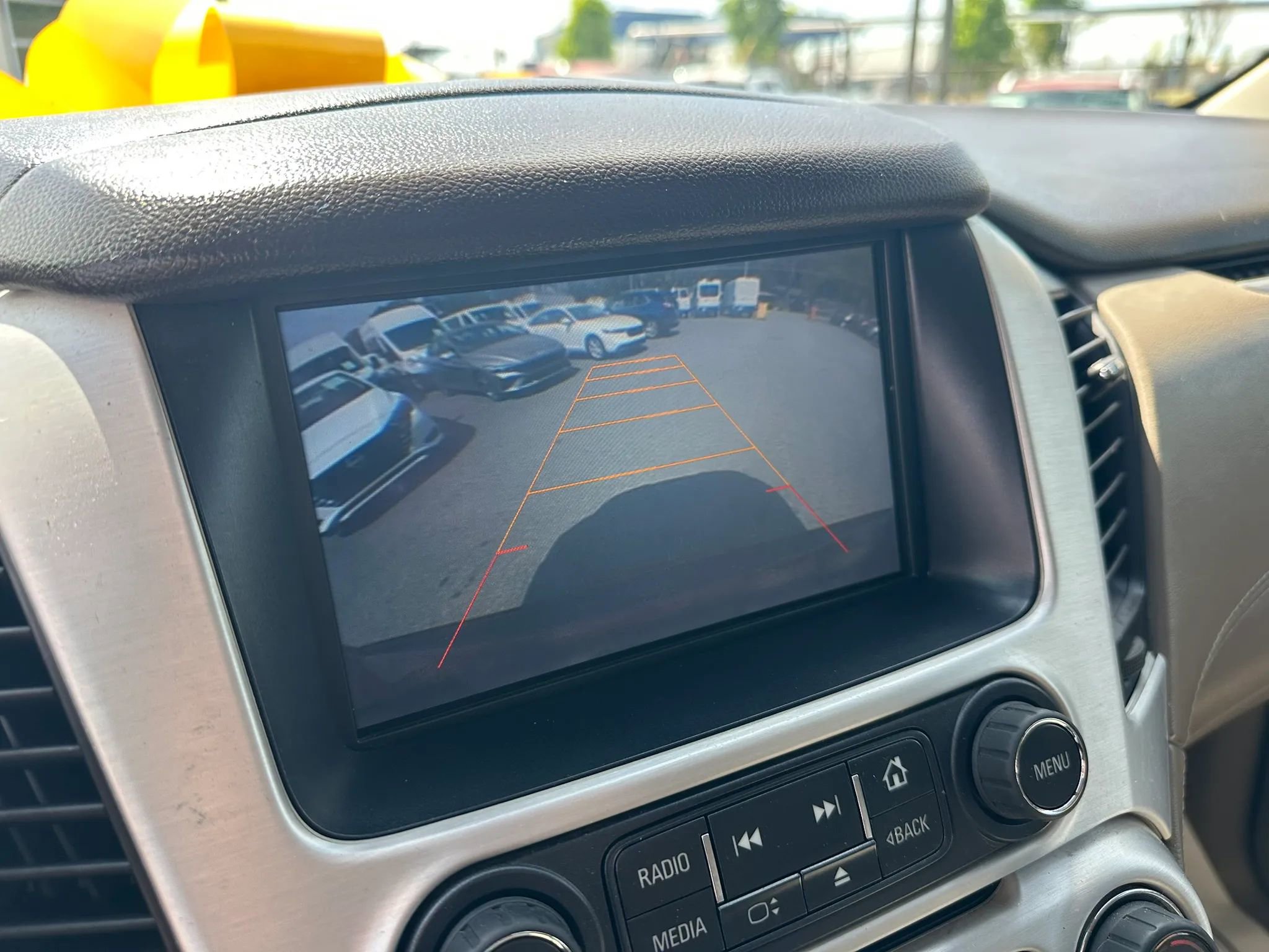 Used 2015 GMC Yukon SLE w/ Convenience Package RWD image 24