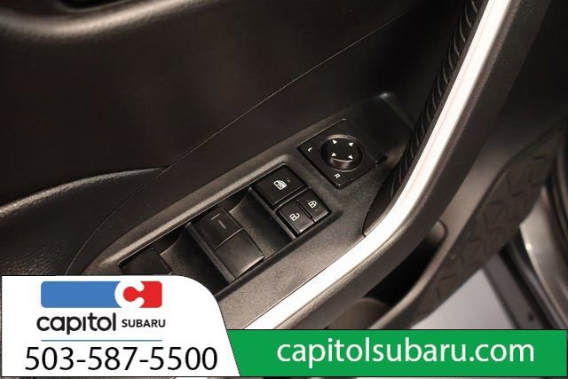 Used 2022 Toyota RAV4 LE image 12