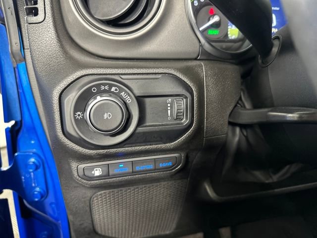 Used 2023 Jeep Wrangler Unlimited w/ Cold Weather Group image 19