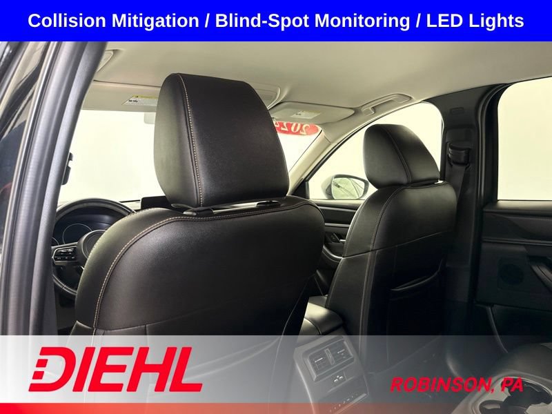 Used 2024 MAZDA CX-90 3.3 Turbo w/ Select Package AWD/4WD image 19