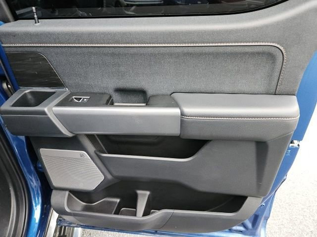 Used 2025 Ford F150 Lariat w/ Equipment Group 501A Mid image 24