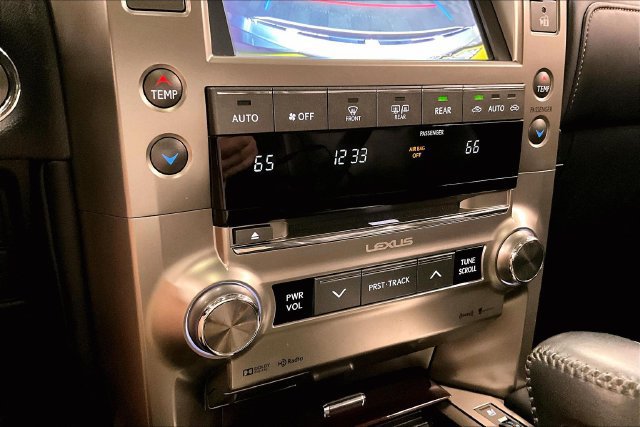 Used 2018 Lexus GX 460 Premium w/ Premium Package AWD/4WD image 32