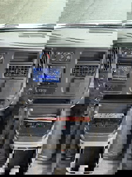 Used 2004 Chevrolet Express 3500 w/ RV Package.  Upfitter Option image 20