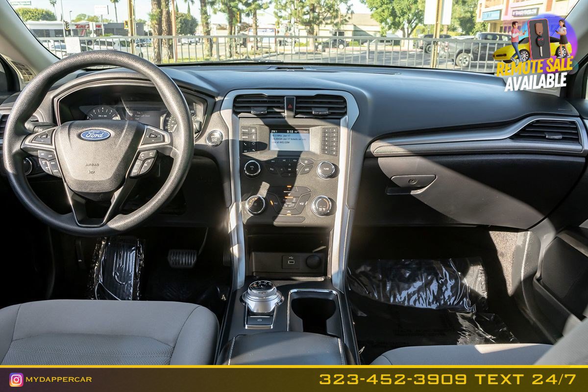 Used 2020 Ford Fusion S image 18