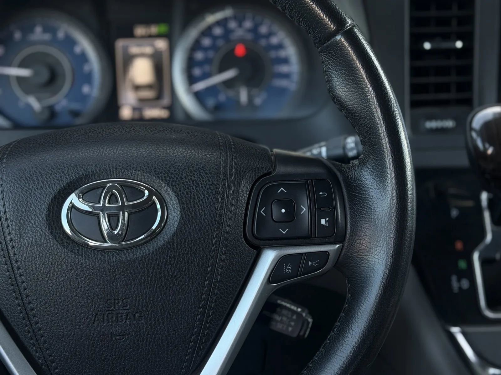 Used 2019 Toyota Sienna XLE FWD image 30