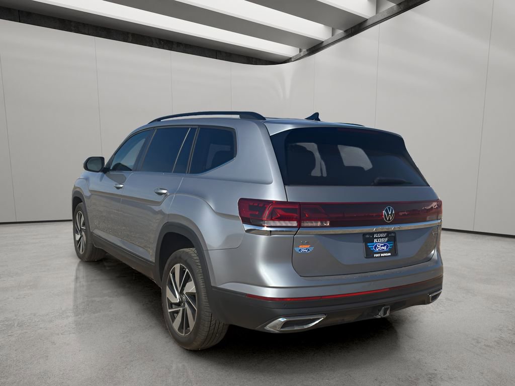 Used 2025 Volkswagen Atlas SE image 5