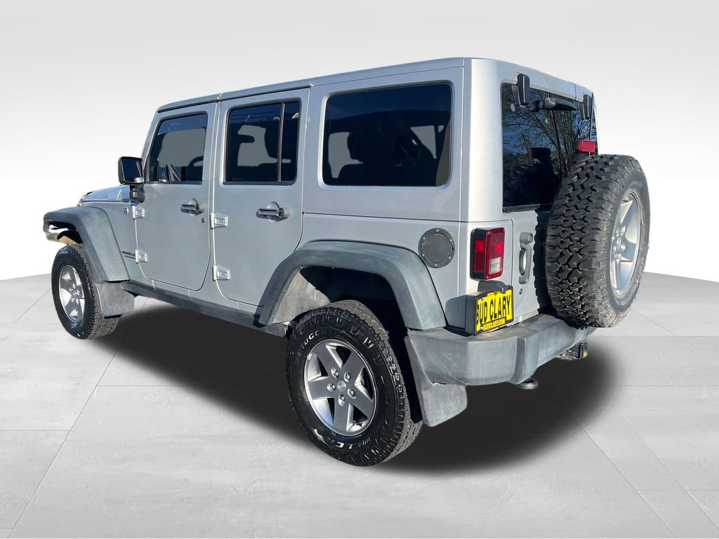 Used 2012 Jeep Wrangler Unlimited Rubicon w/ Connectivity Group AWD/4WD image 7