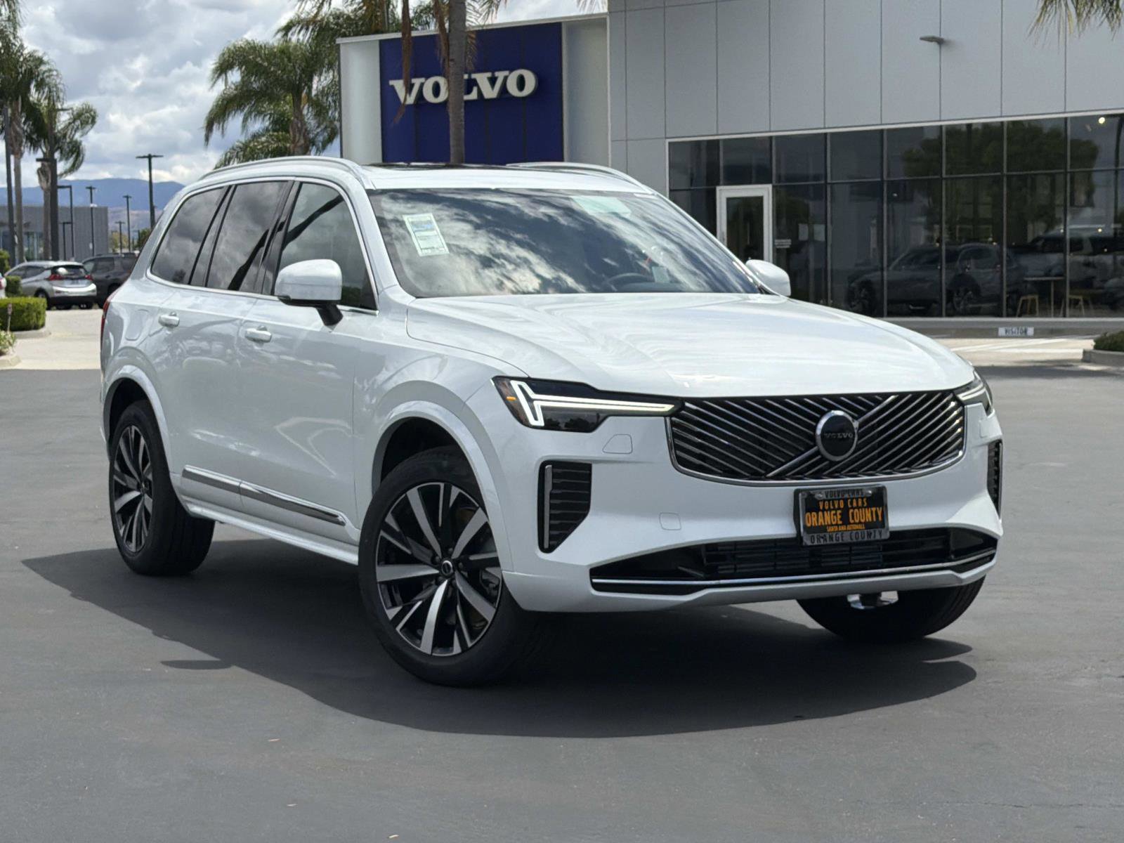 New 2026 Volvo XC90 T8 Core