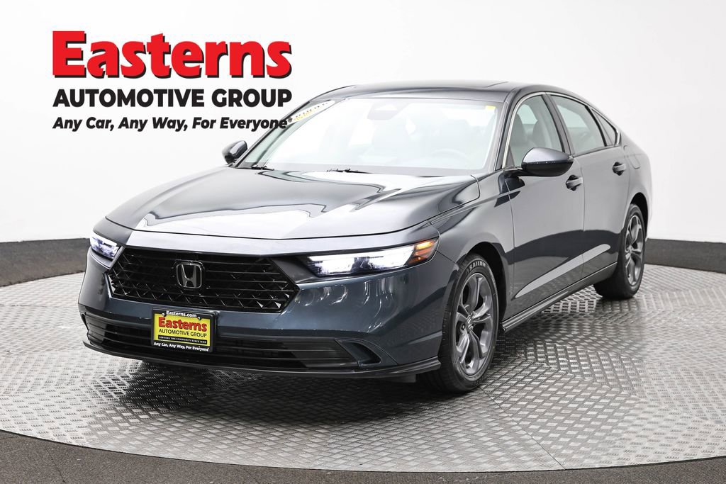 Used 2023 Honda Accord EX image 1
