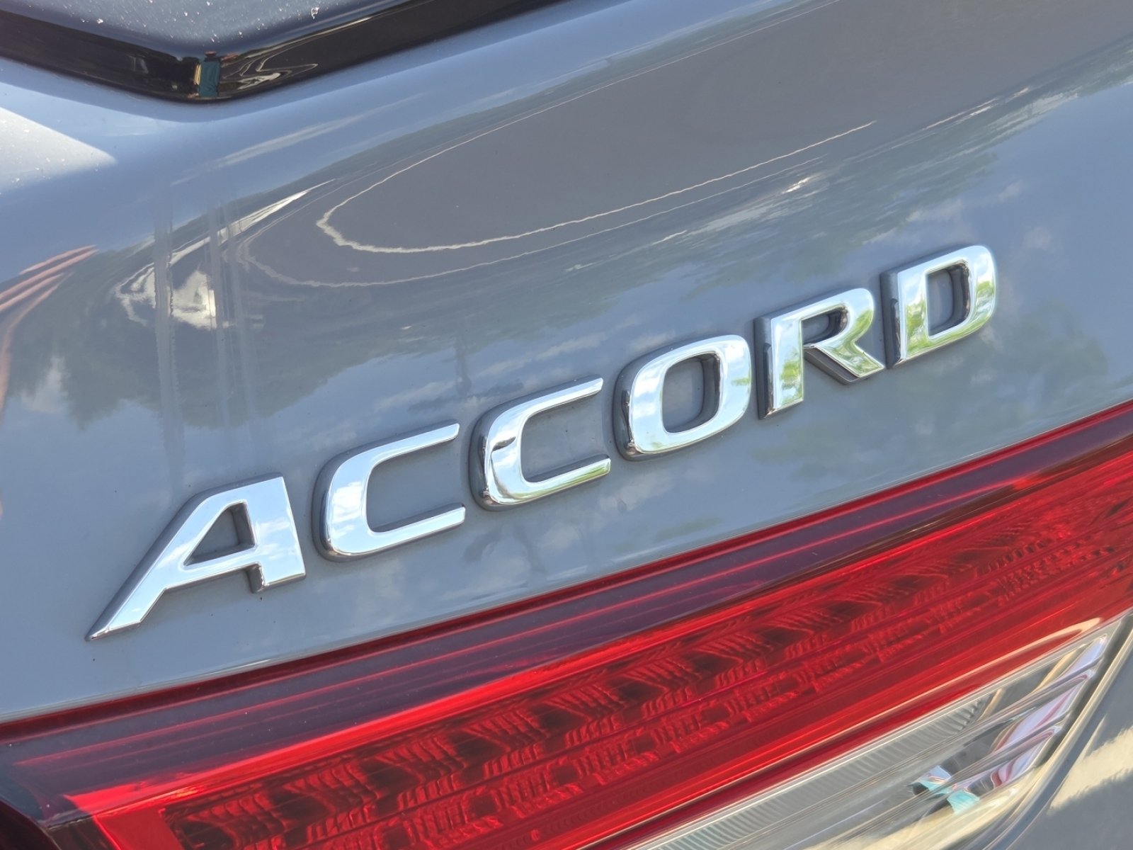 Used 2022 Honda Accord Sport image 13