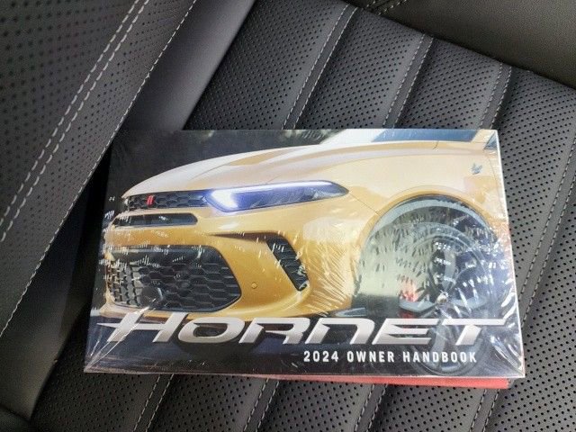 New 2024 Dodge Hornet R/T Plus w/ R/T Blacktop Package image 32