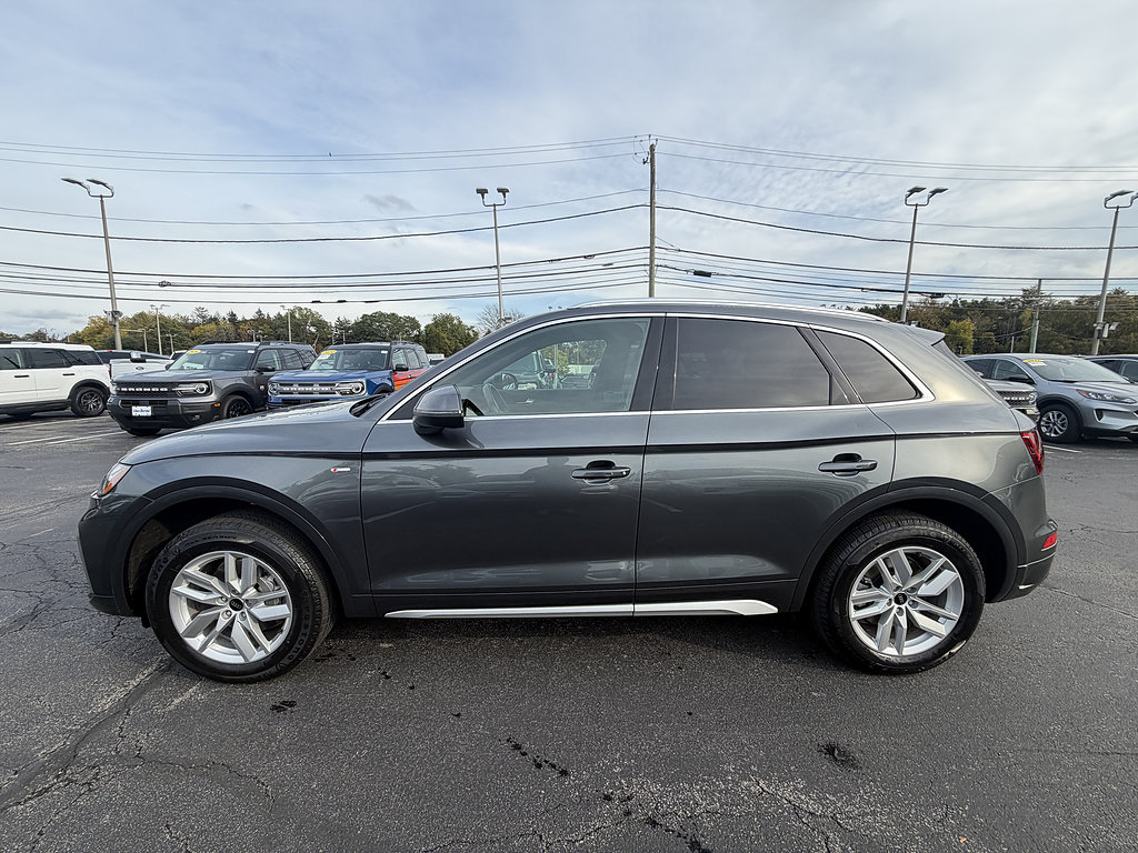 Used 2022 Audi Q5 2.0T Premium AWD/4WD image 2