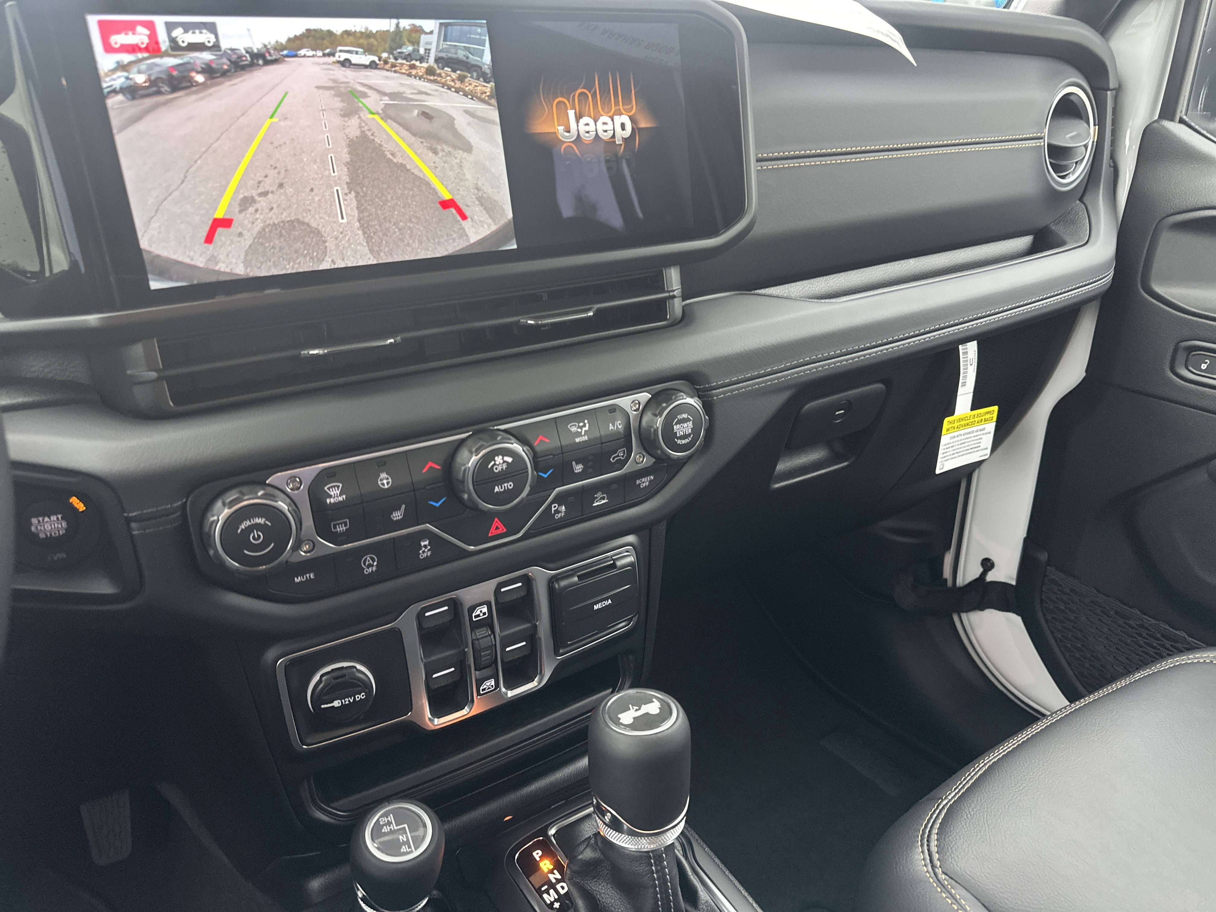 New 2026 Jeep Wrangler Unlimited Sahara AWD/4WD image 38
