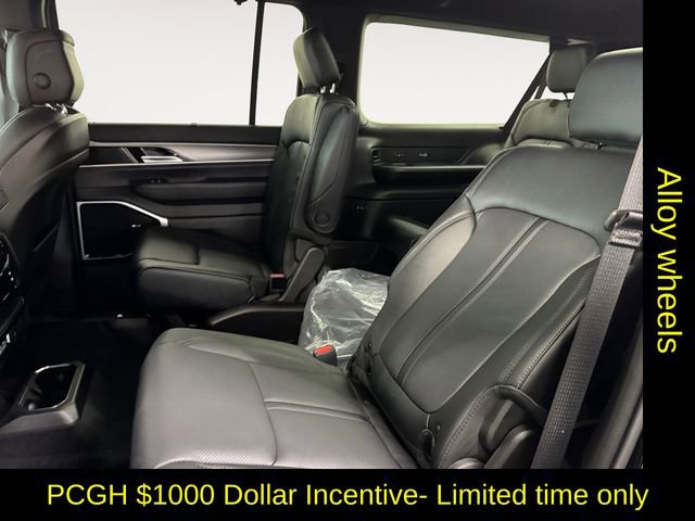 New 2026 Jeep Grand Wagoneer L Limited image 21