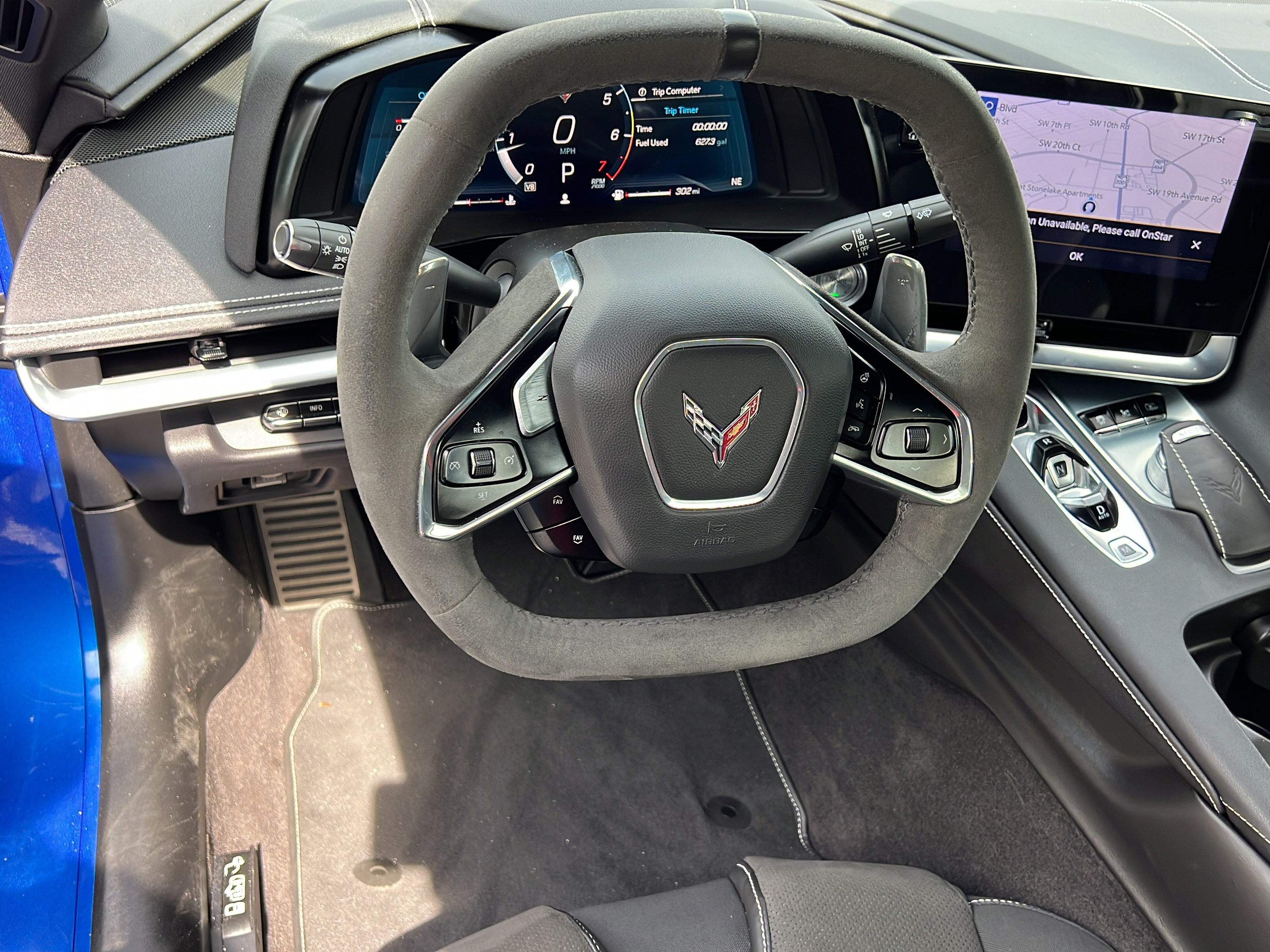 Used 2023 Chevrolet Corvette Stingray Preferred Conv w/ Z51 Performance Package RWD image 12