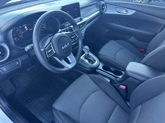 Used 2024 Kia Forte LXS image 10