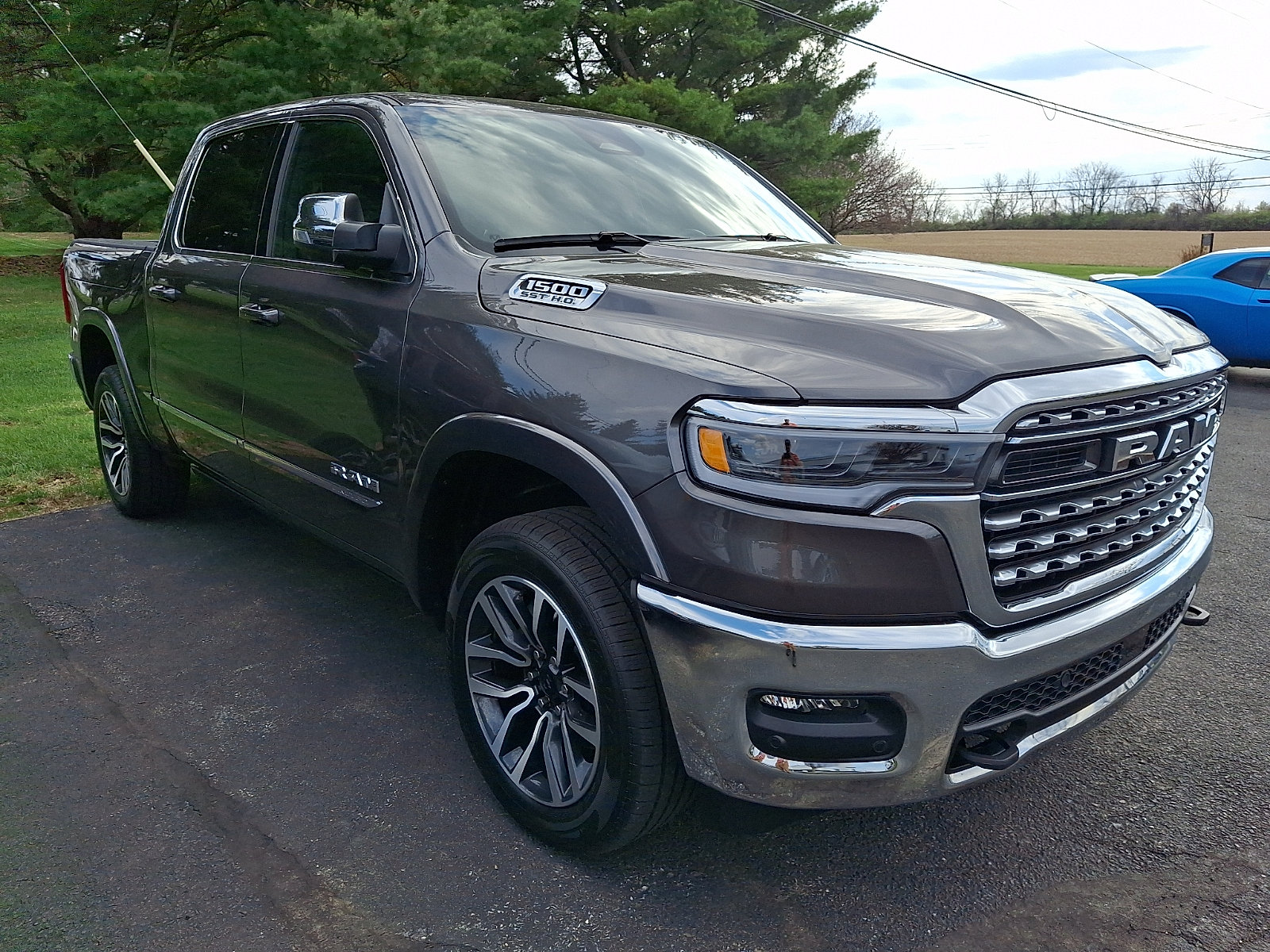 Certified 2025 RAM 1500 Limited AWD/4WD image 3