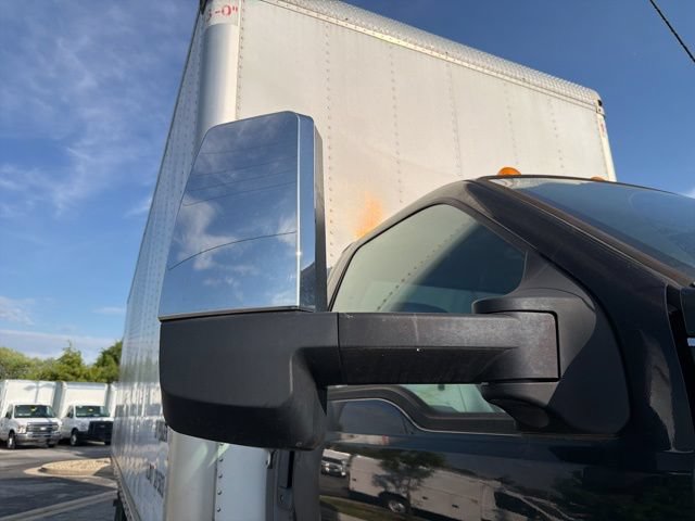 Used 2016 Ford F750 2WD Regular Cab Super Duty image 6