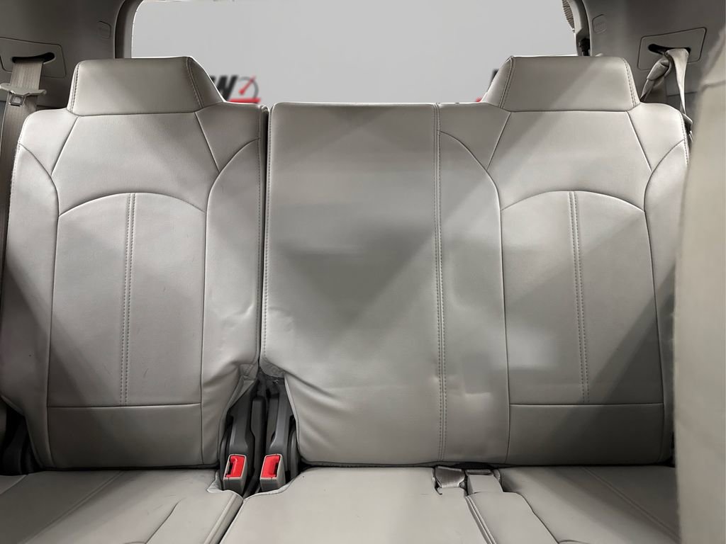 Used 2017 GMC Acadia Limited SLT image 37