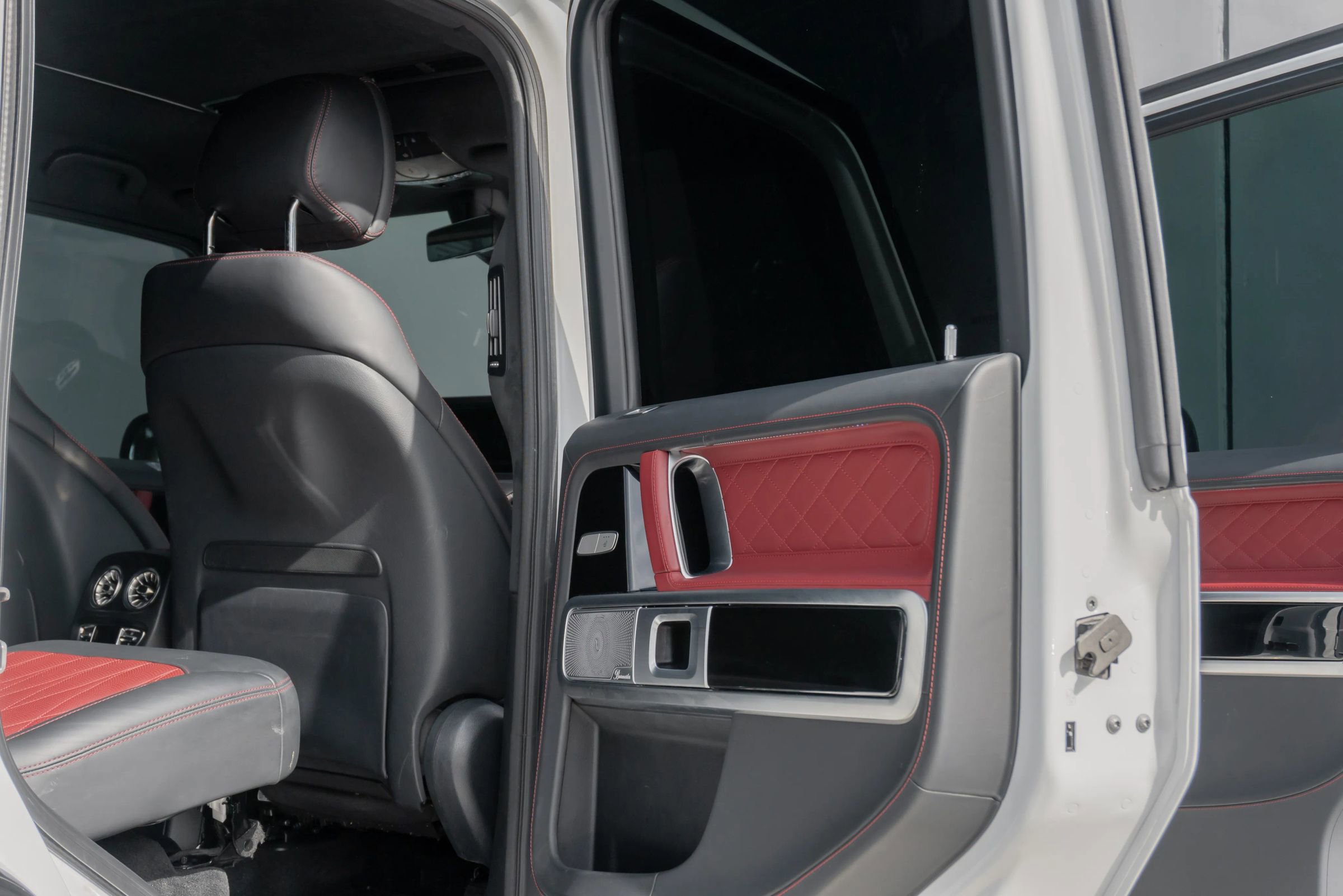 Used 2024 Mercedes-Benz G 63 AMG 4MATIC image 54