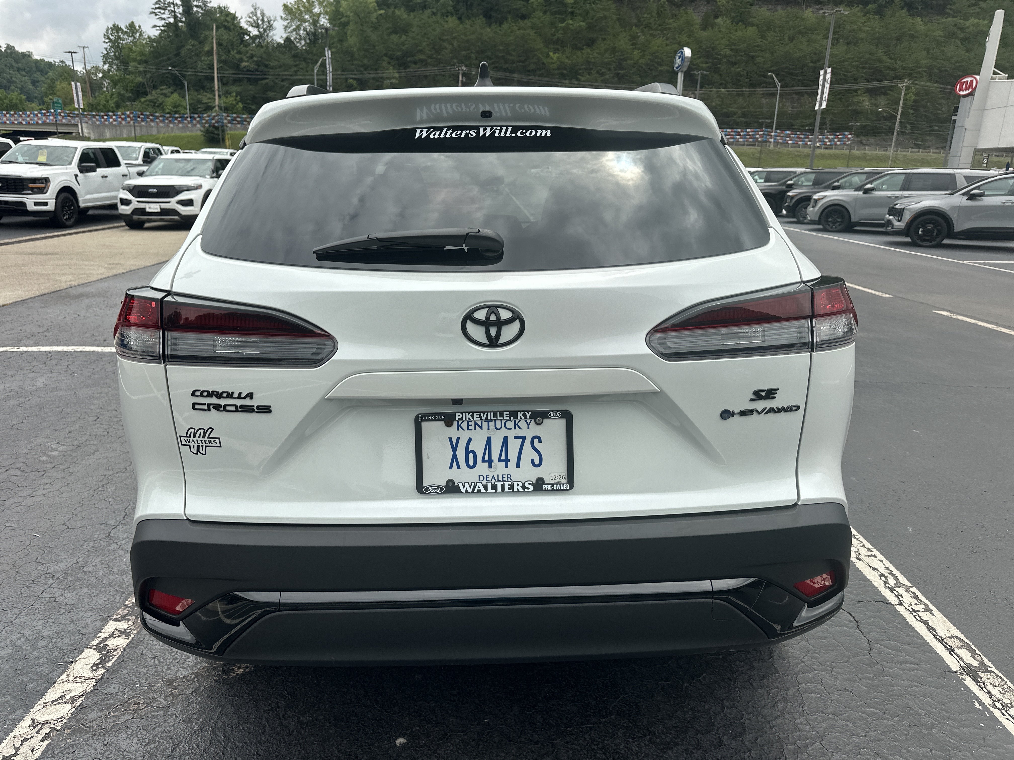 Used 2026 Toyota Corolla Cross AWD Hybrid image 3