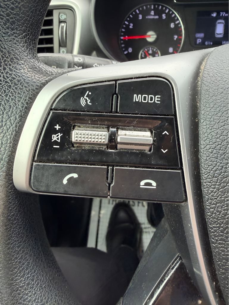 Used 2020 Kia Sorento AWD V6 image 23