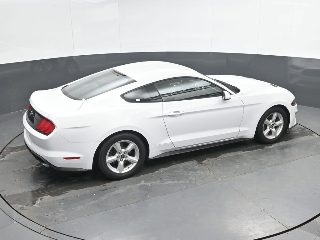 Used 2018 Ford Mustang EcoBoost image 31