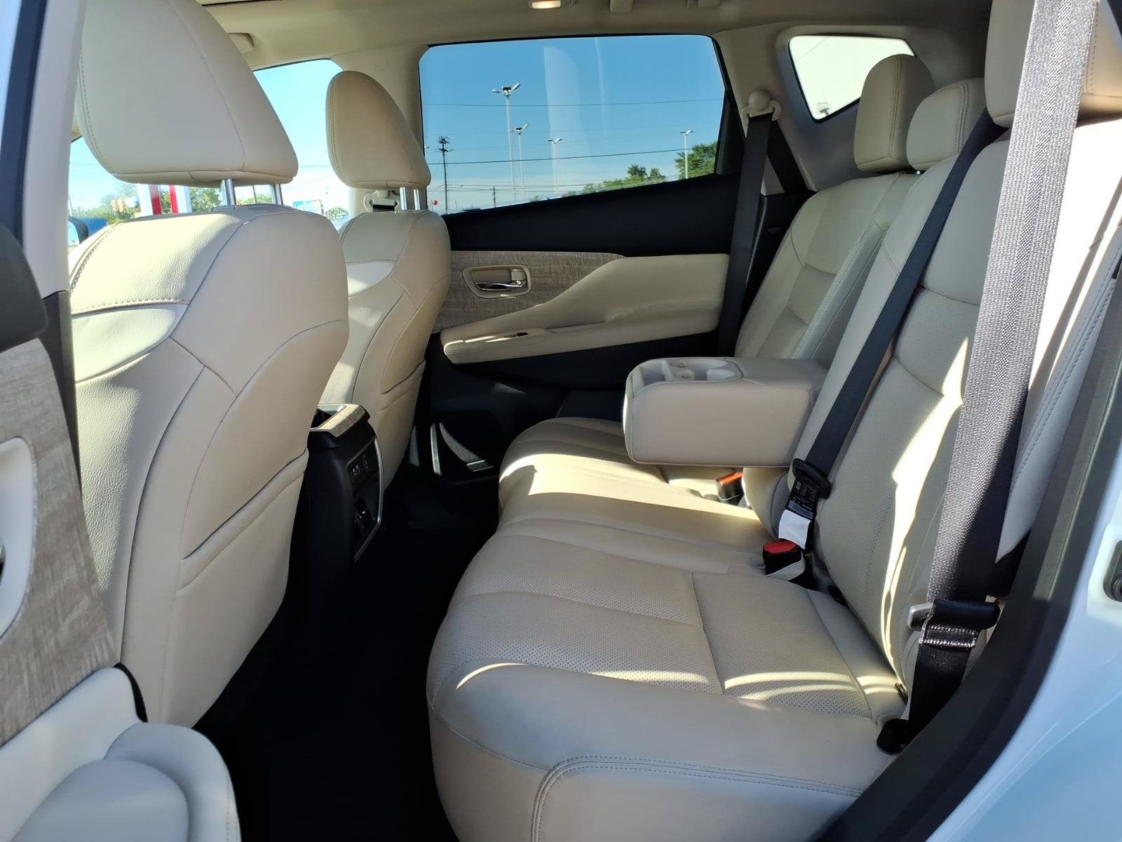 Used 2023 Nissan Murano SL w/ SL Moonroof Package AWD/4WD image 9