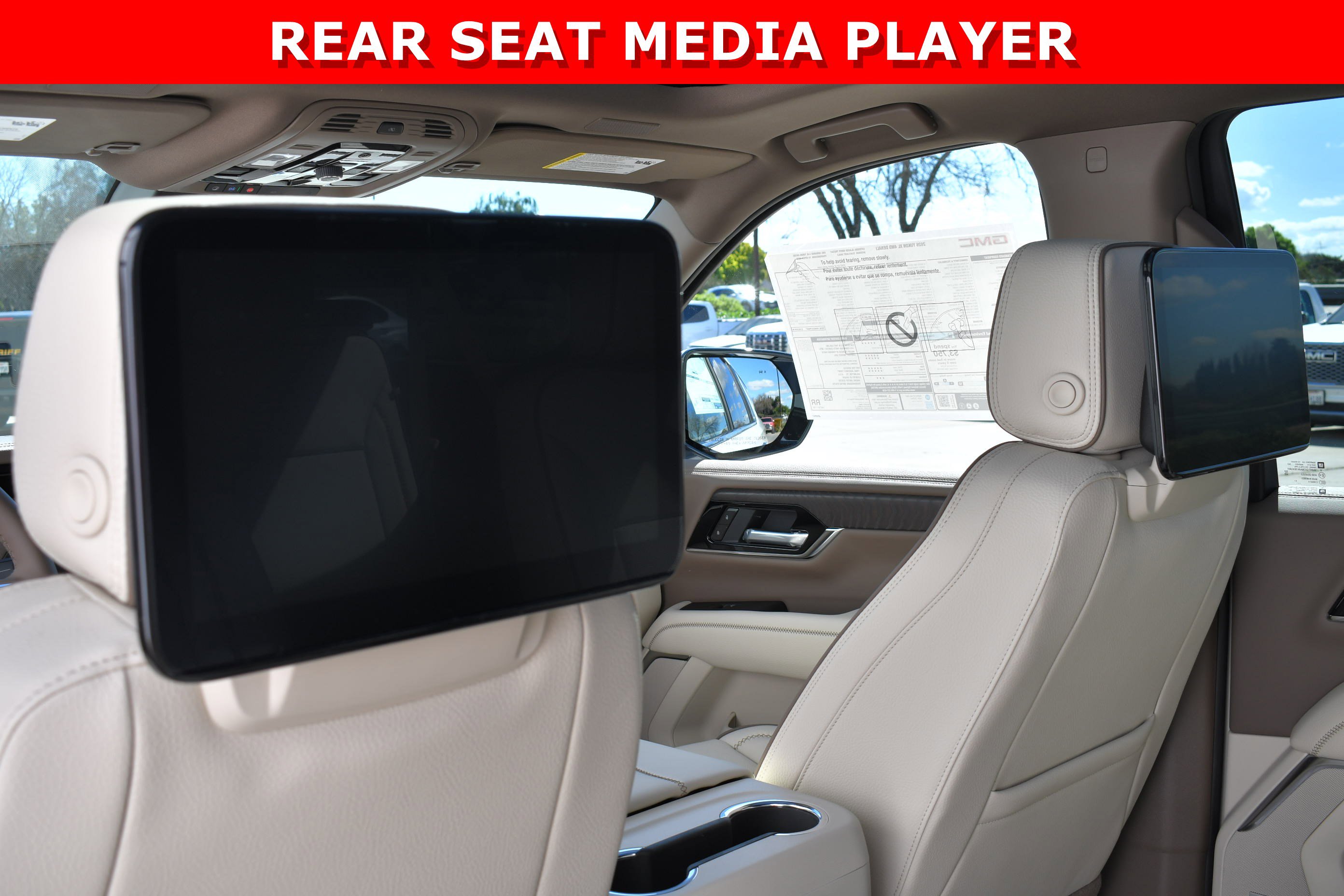 New 2026 GMC Yukon XL Denali w/ Denali Reserve Package image 25