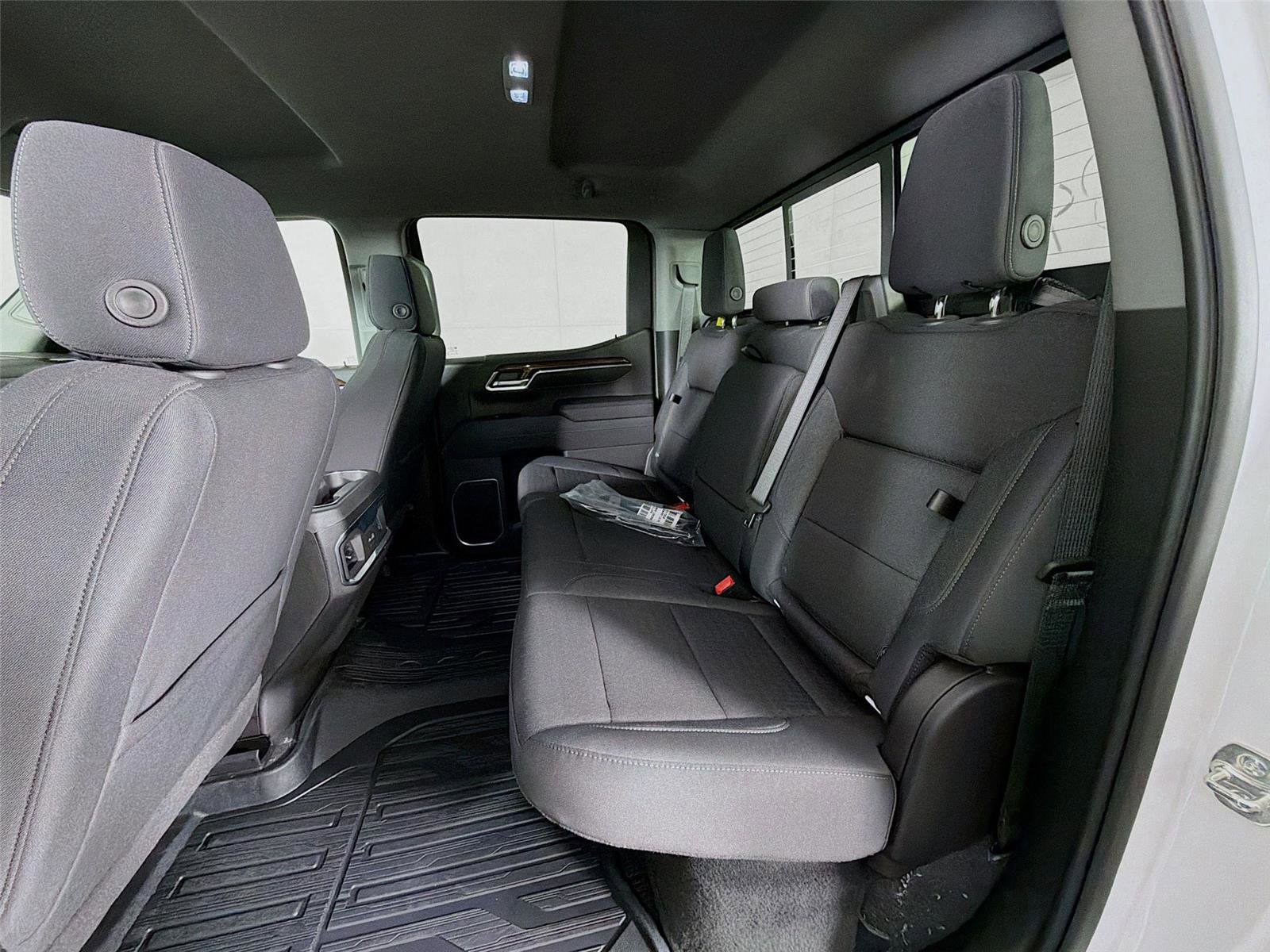 New 2026 GMC Sierra 1500 Elevation image 23