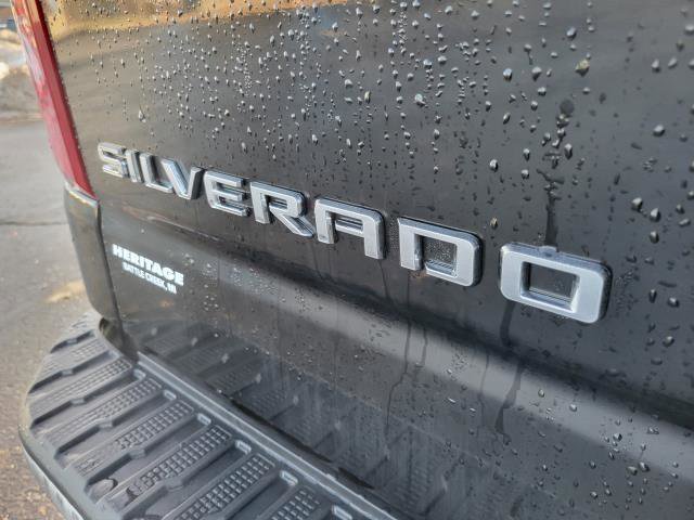 Used 2025 Chevrolet Silverado 1500 LT image 25