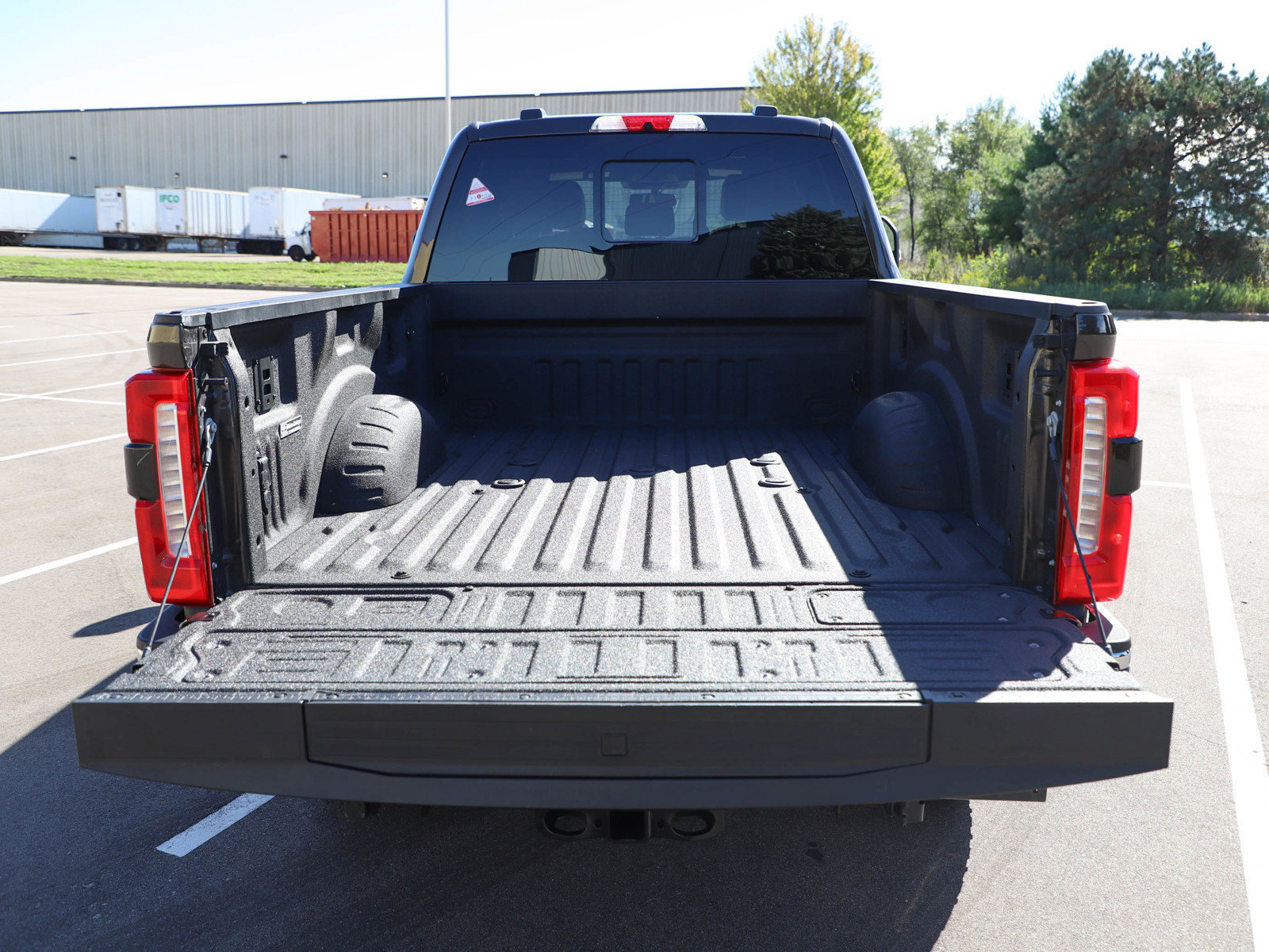 Used 2024 Ford F350 Lariat w/ Lariat Ultimate Package AWD/4WD image 16
