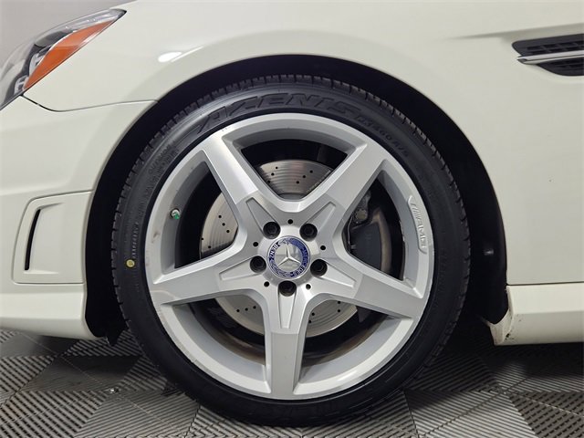 Used 2013 Mercedes-Benz SLK 350 image 13