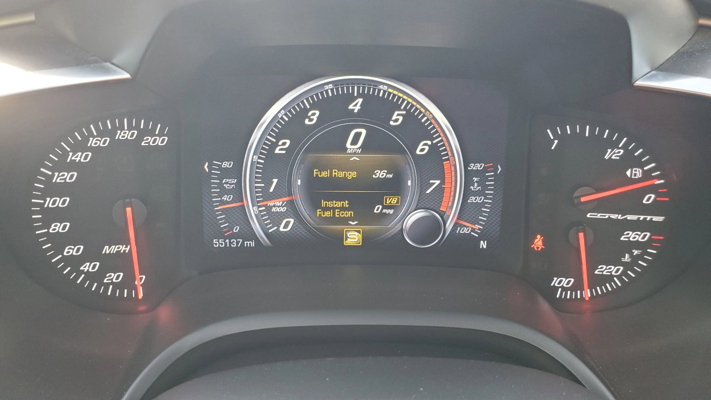 Used 2015 Chevrolet Corvette Stingray Coupe w/ 2LT Preferred Equipment Group image 21