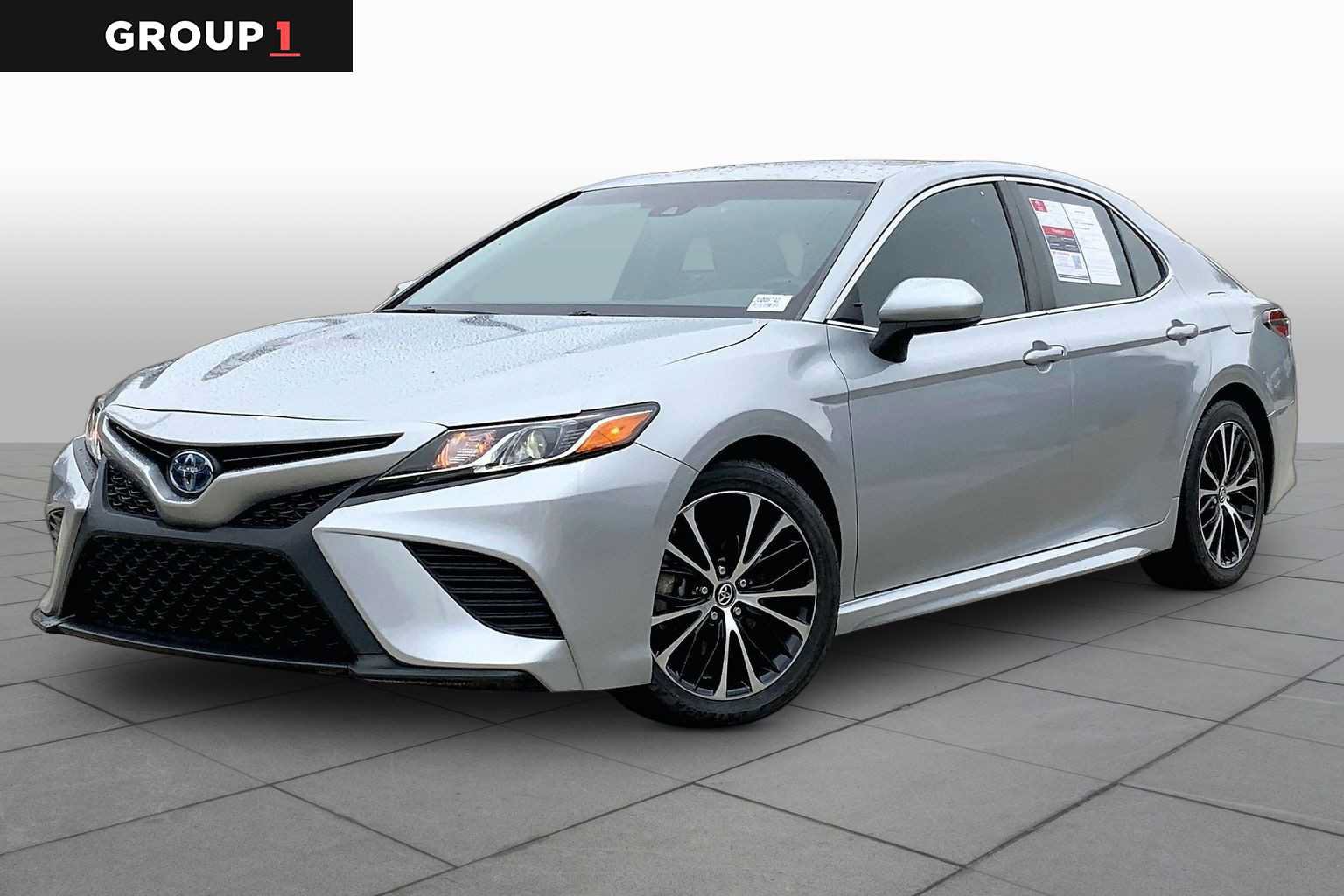Used 2018 Toyota Camry SE
